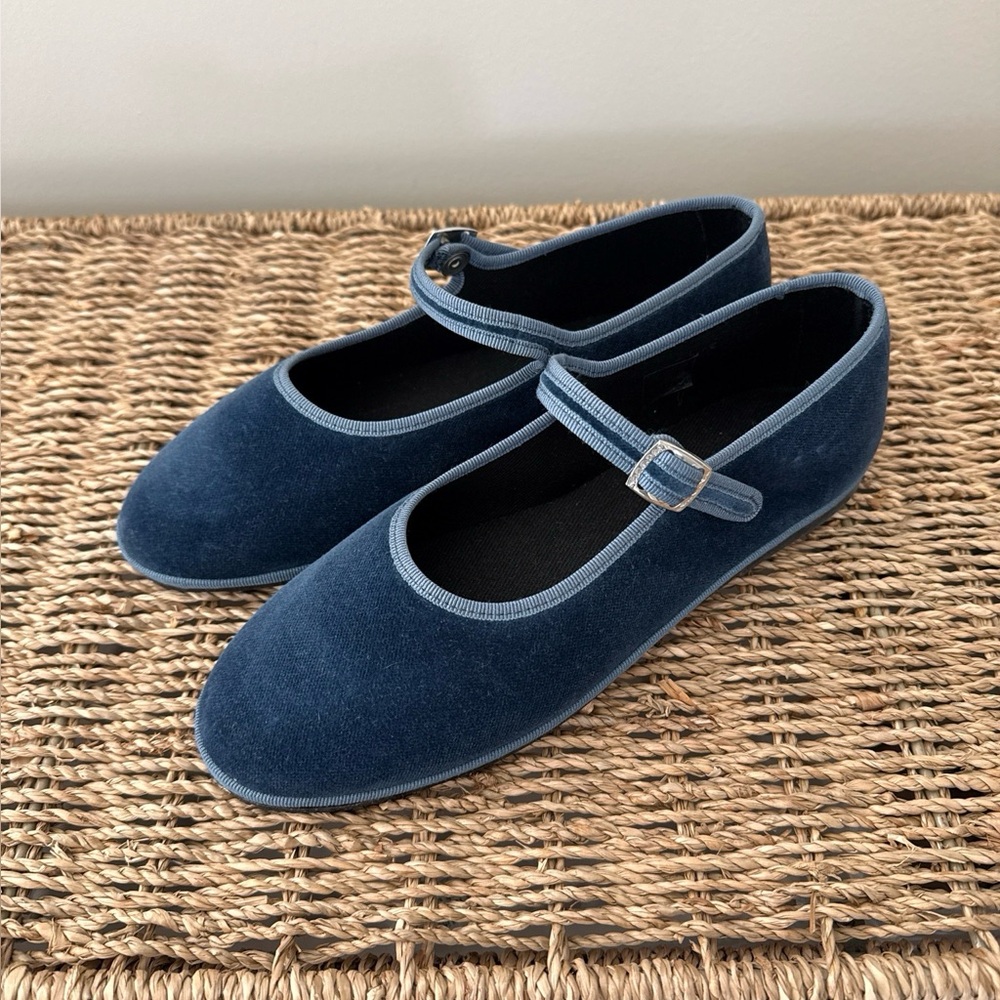 Chantelles Paris Mary Jane Navy Ballet Flat 39